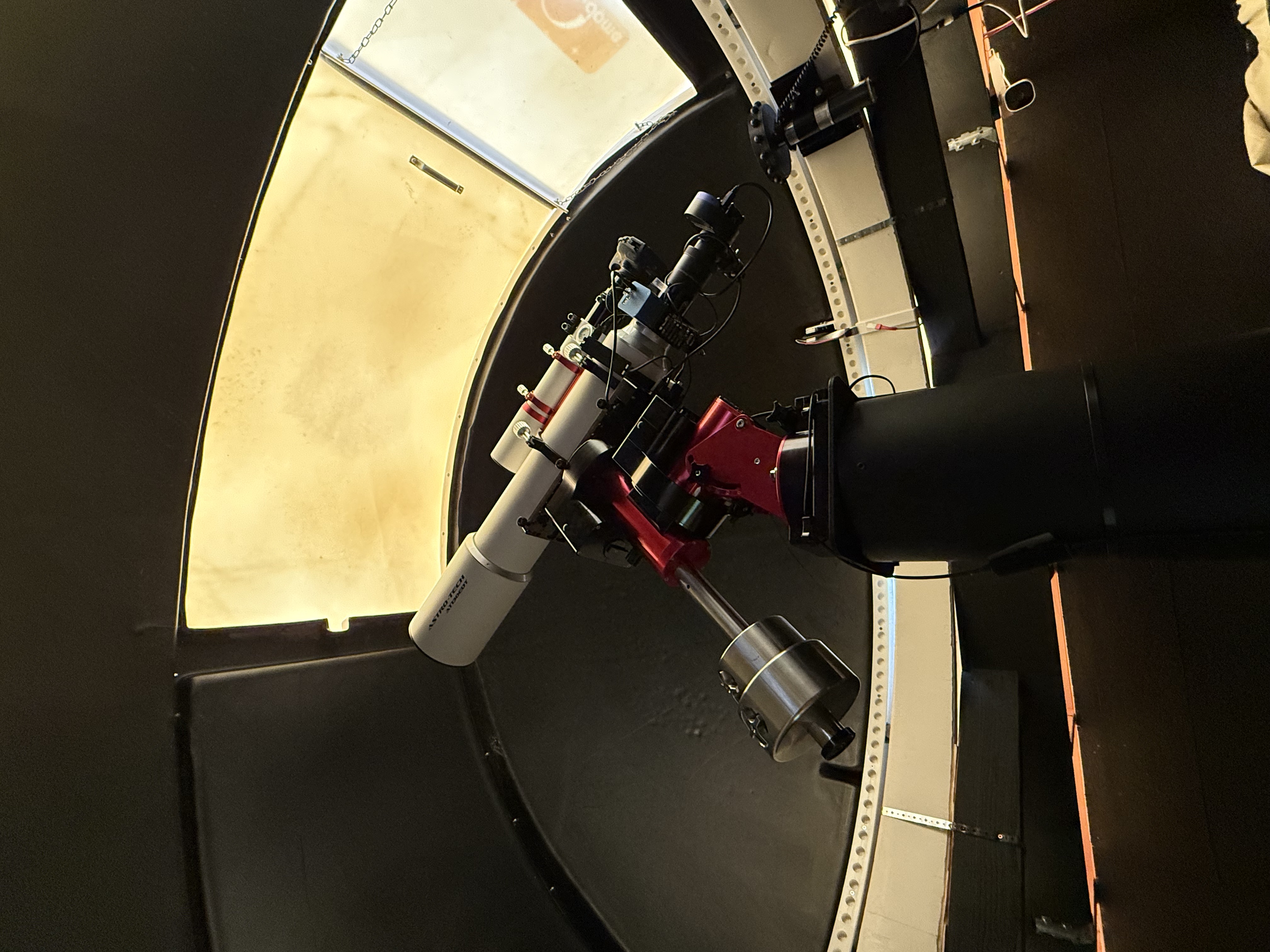 Observatory interior showing Paramount MyT mount with AT130EDT and Zenithstar 73